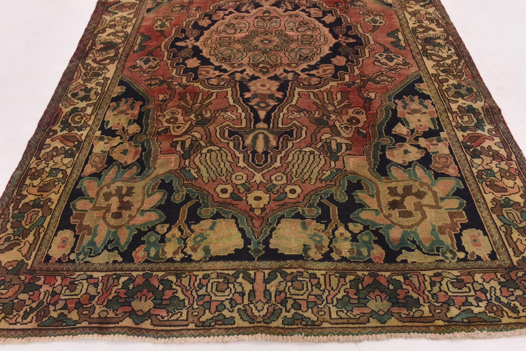 6' 9 x 9' 8 Hand Knotted Bakhtiar Persian Wool Rug