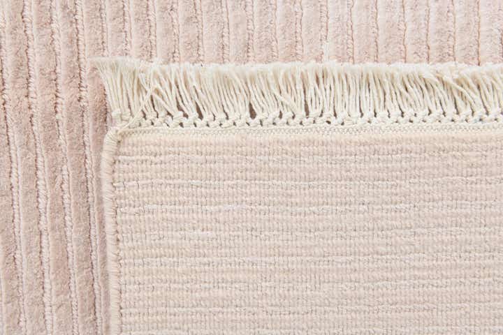 4' 10 x 6' 7 Hand Knotted Darya Wool Rug