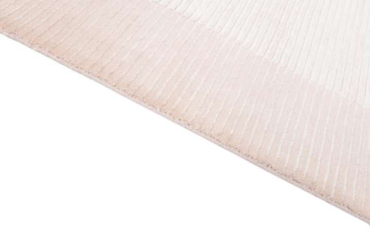 5' 7 x 7' 10 Hand Knotted Darya Wool Rug