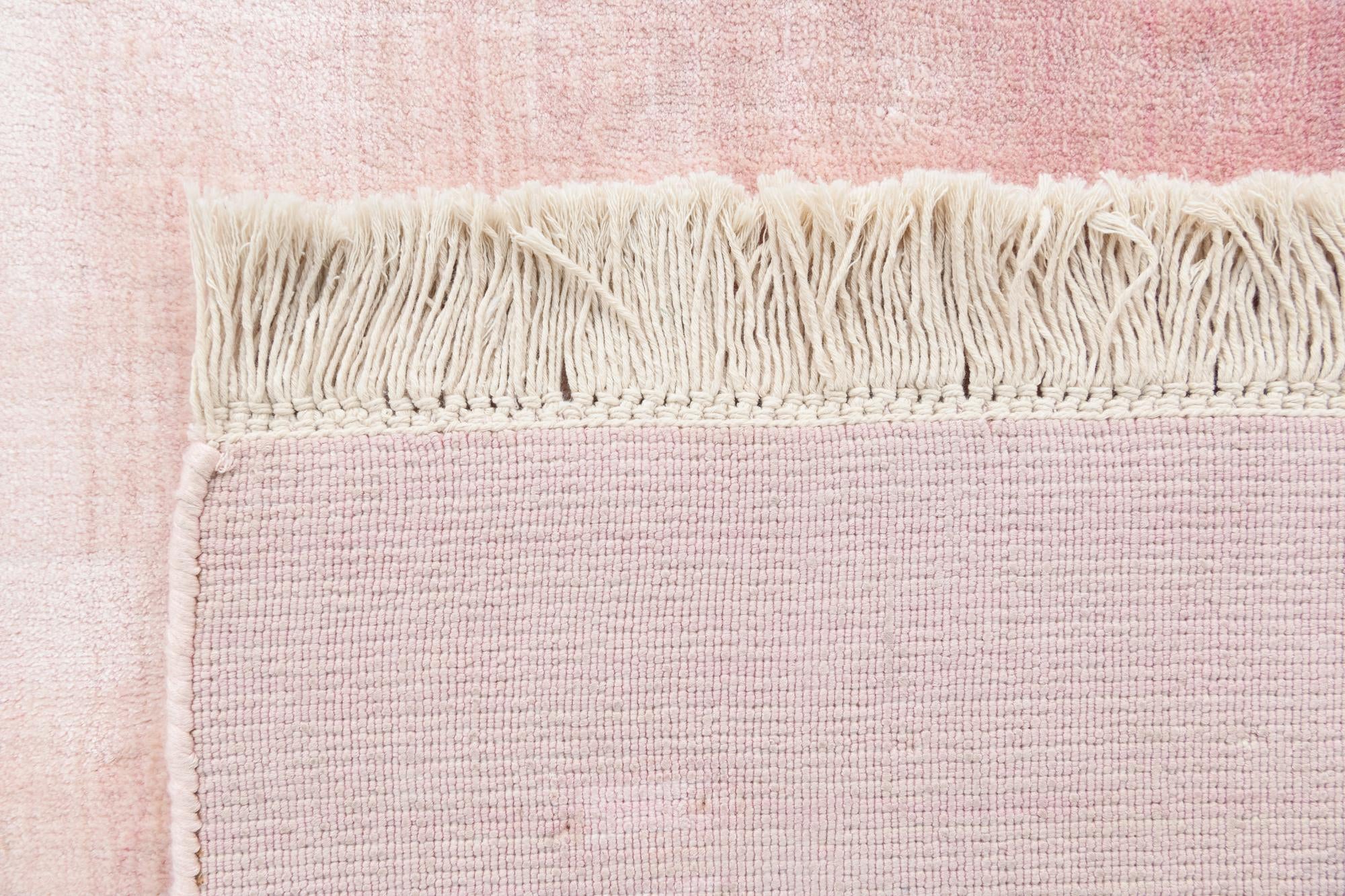 5' 7 x 8' Hand Knotted Darya Wool Rug