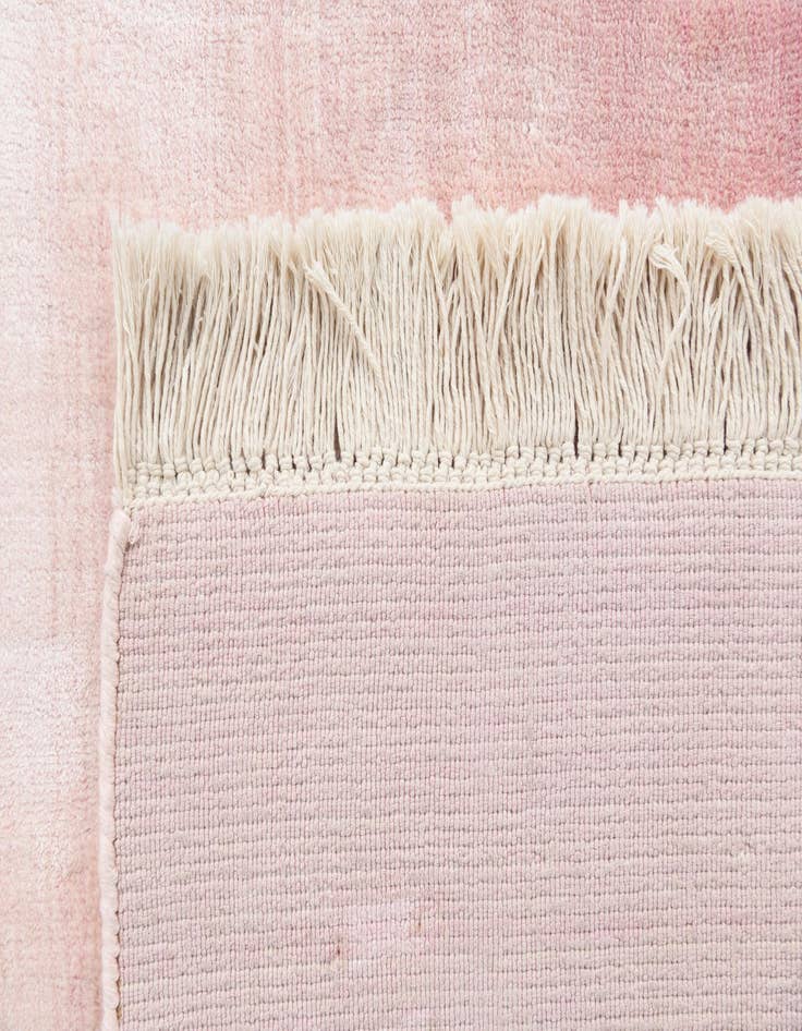 Detail image of 5' 7 x 8'  Hand Knotted Darya Wool Rug