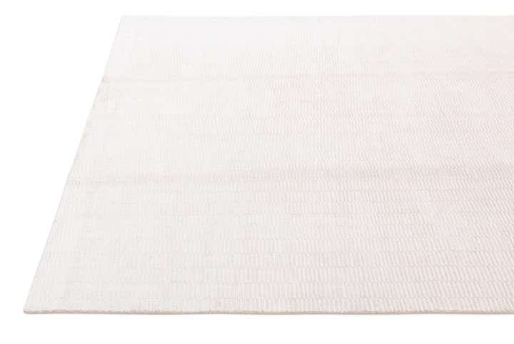 5' 5 x 7' 10 Hand Knotted Darya Wool Rug