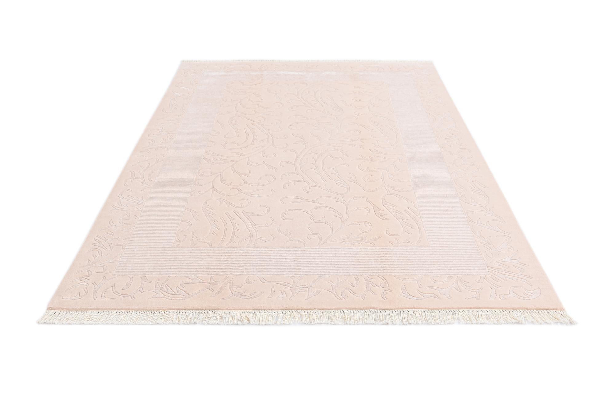 5' 7 x 7' 10 Hand Knotted Darya Wool Rug