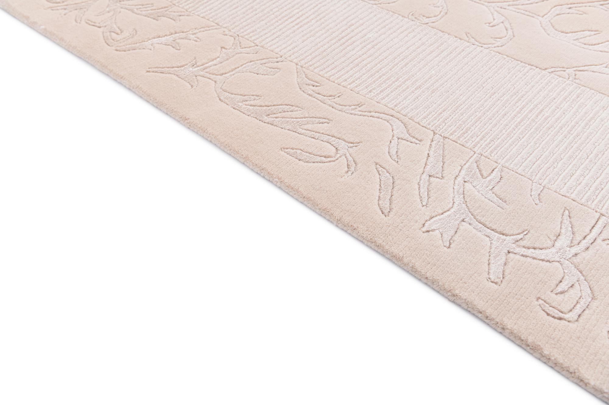 5' 7 x 7' 10 Hand Knotted Darya Wool Rug