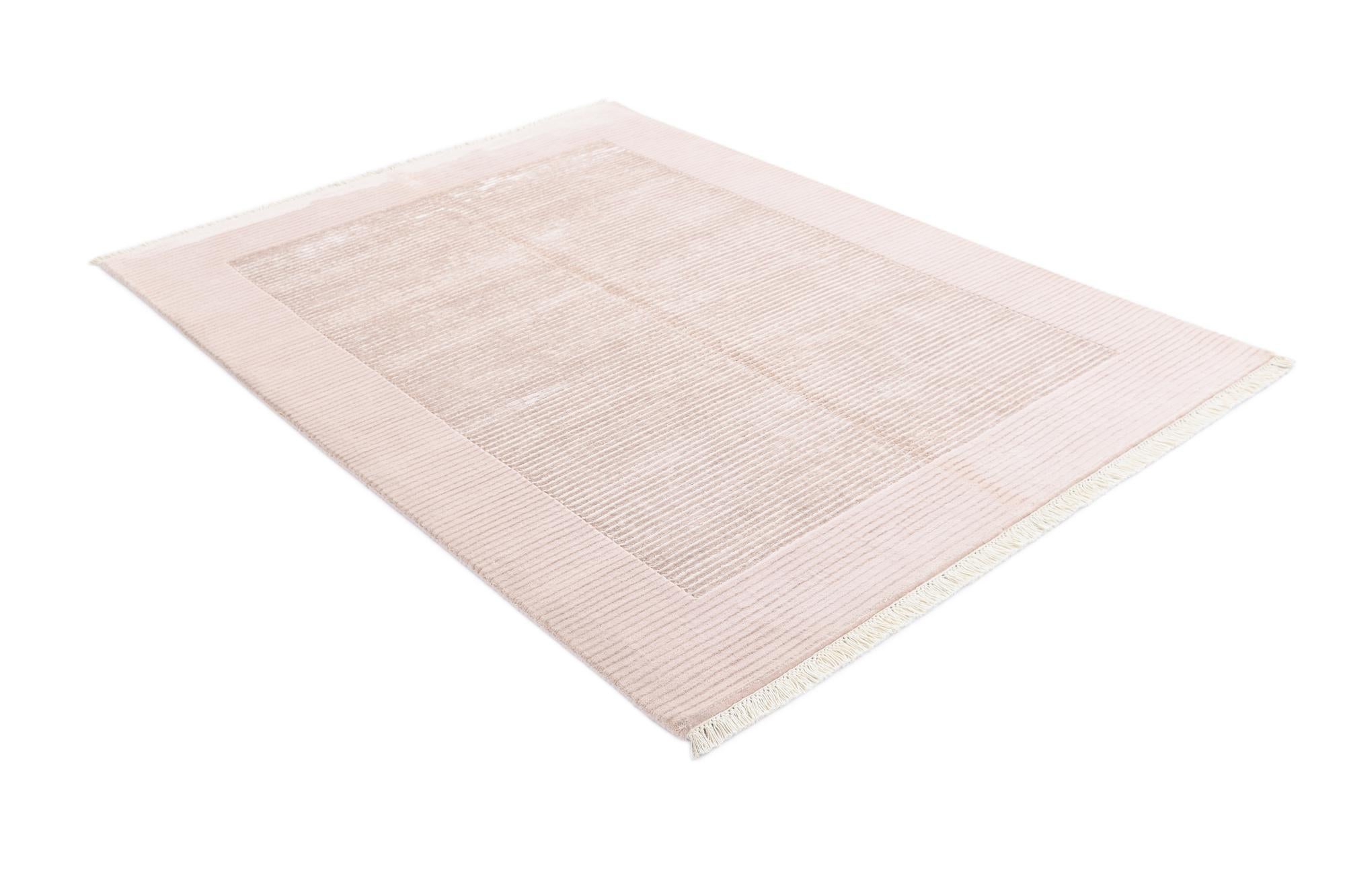 4' 11 x 6' 7 Hand Knotted Darya Wool Rug