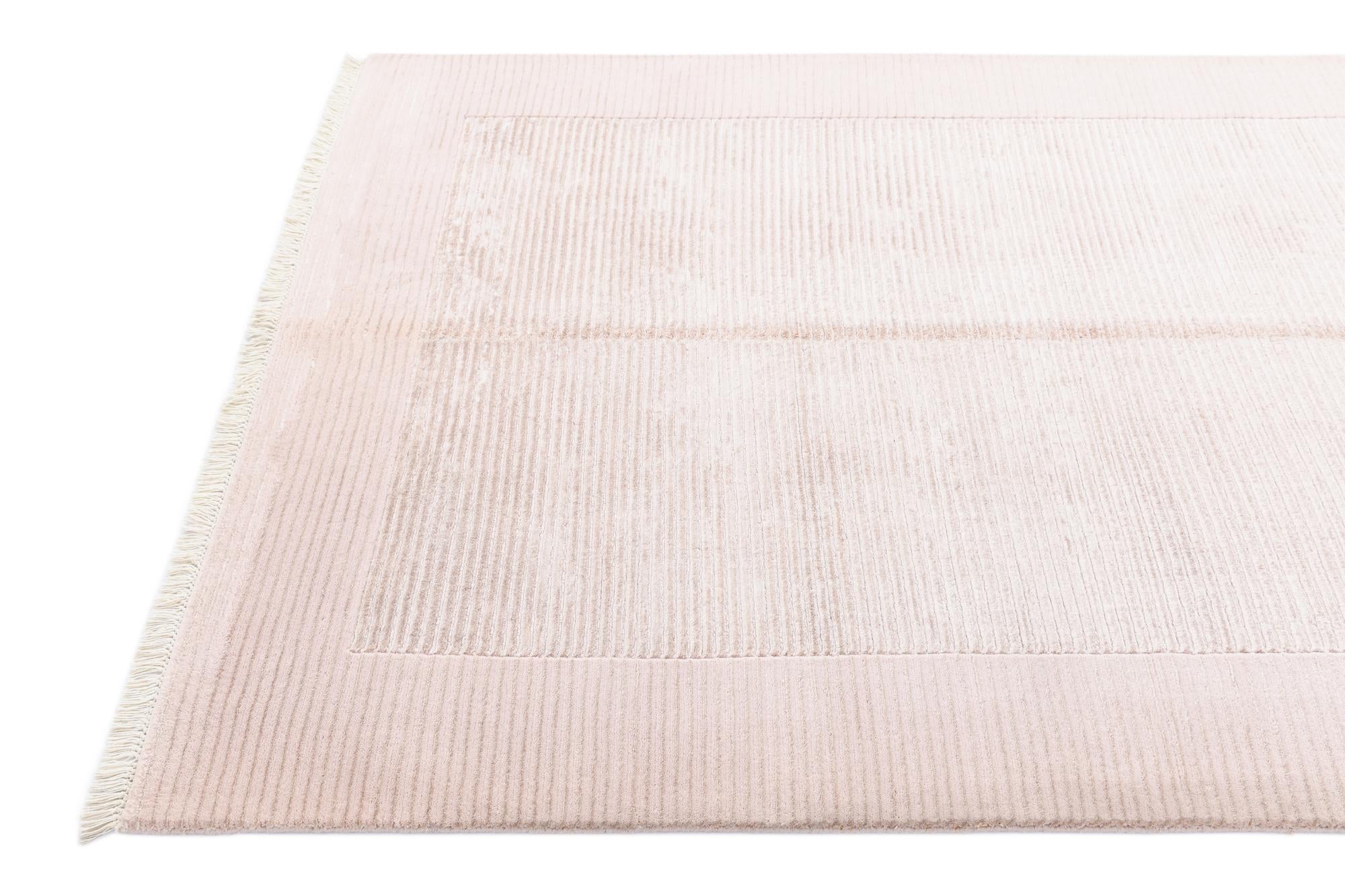 4' 11 x 6' 7 Hand Knotted Darya Wool Rug
