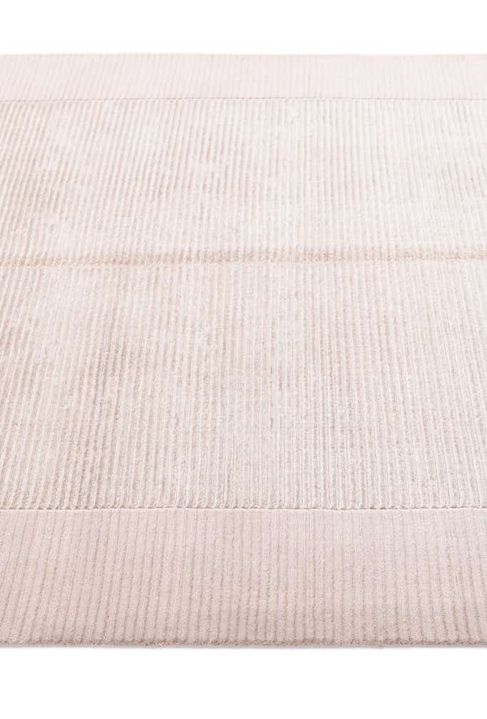 4' 11 x 6' 7 Hand Knotted Darya Wool Rug