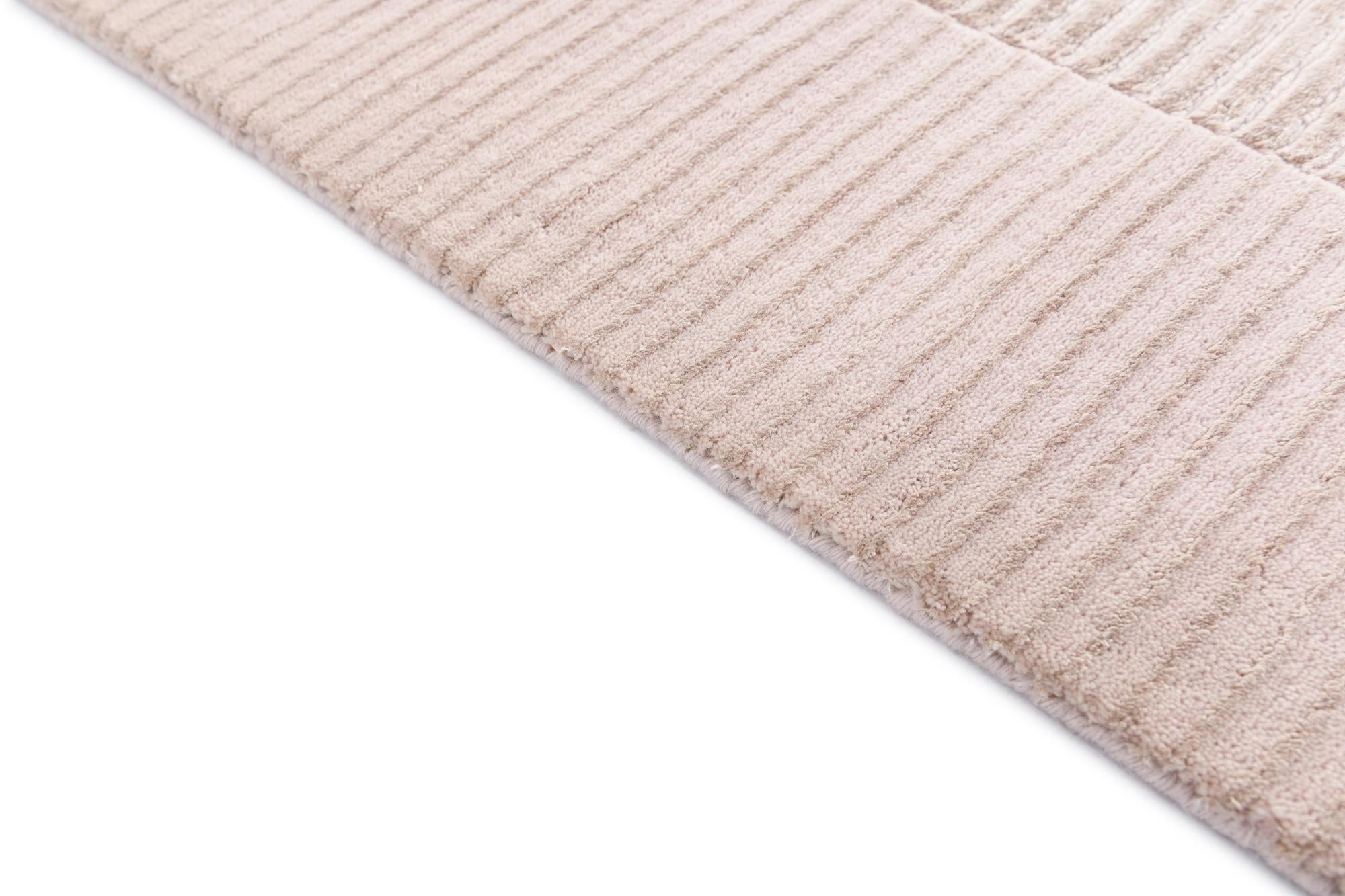 4' 11 x 6' 7 Hand Knotted Darya Wool Rug