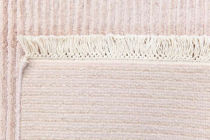 4' 11 x 6' 7 Hand Knotted Darya Wool Rug
