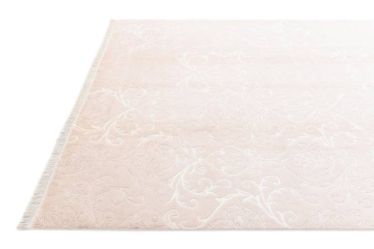 Detail image of 6' 11 x 9' 6 Hand Knotted Darya Wool Rug