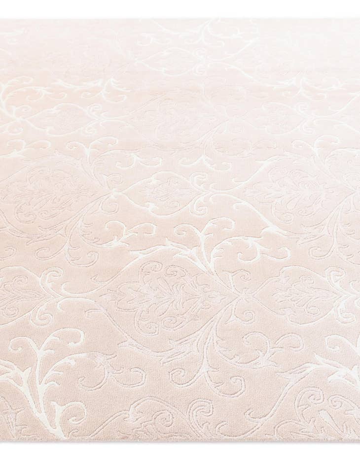 Detail image of 6' 11 x 9' 6 Hand Knotted Darya Wool Rug