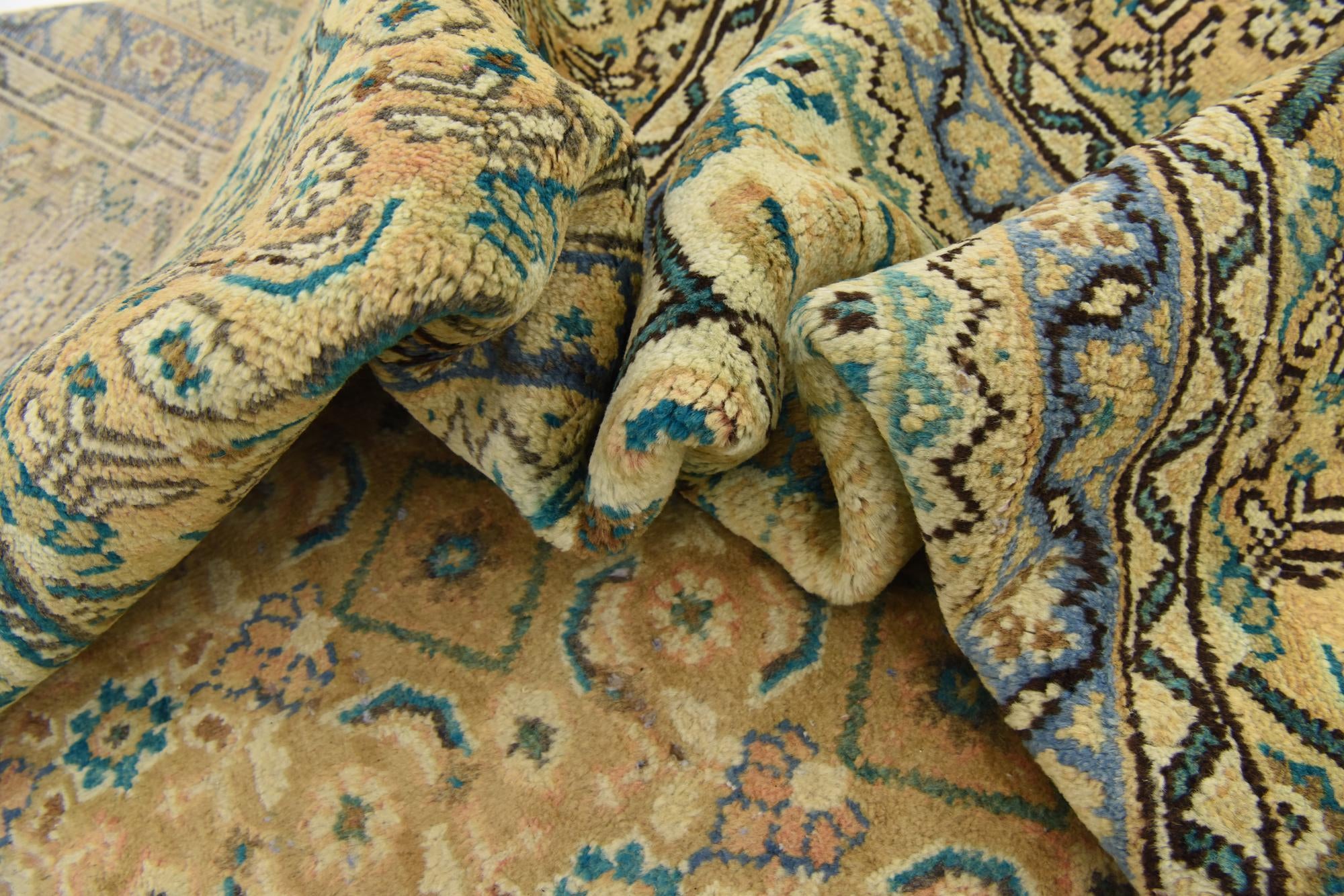 9' 6 x 12' 9 Hand Knotted Farahan Persian Wool Rug