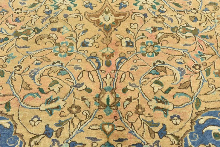 Detail image of 10' 1 x 13' 2 Hand Knotted Farahan Persian Wool Rug