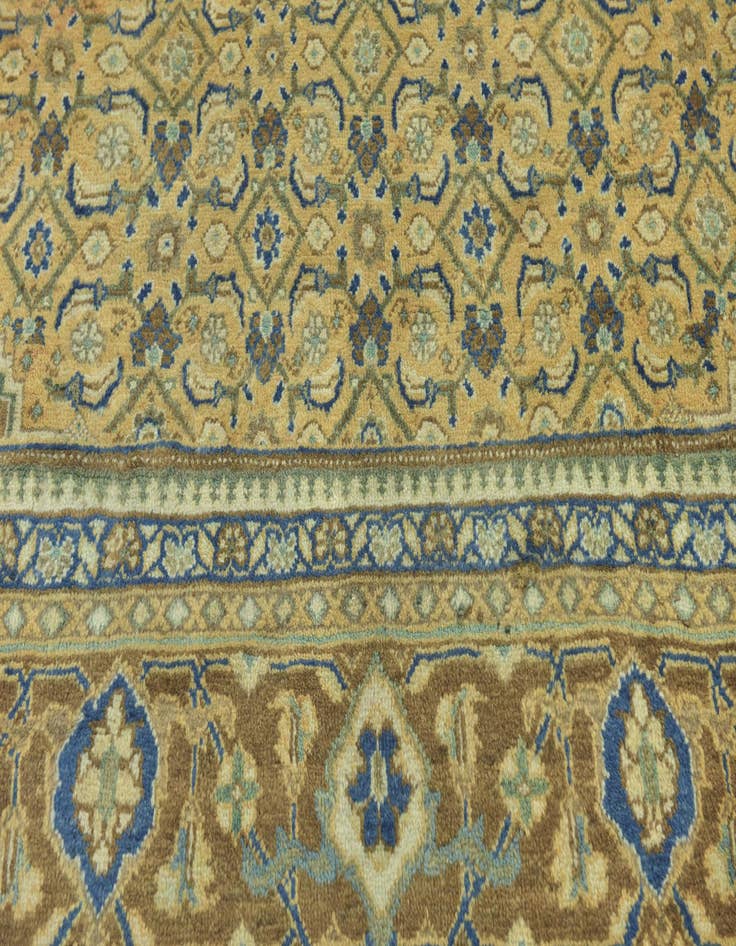 Detail image of 10' 3 x 13' Hand Knotted Farahan Persian Wool Rug