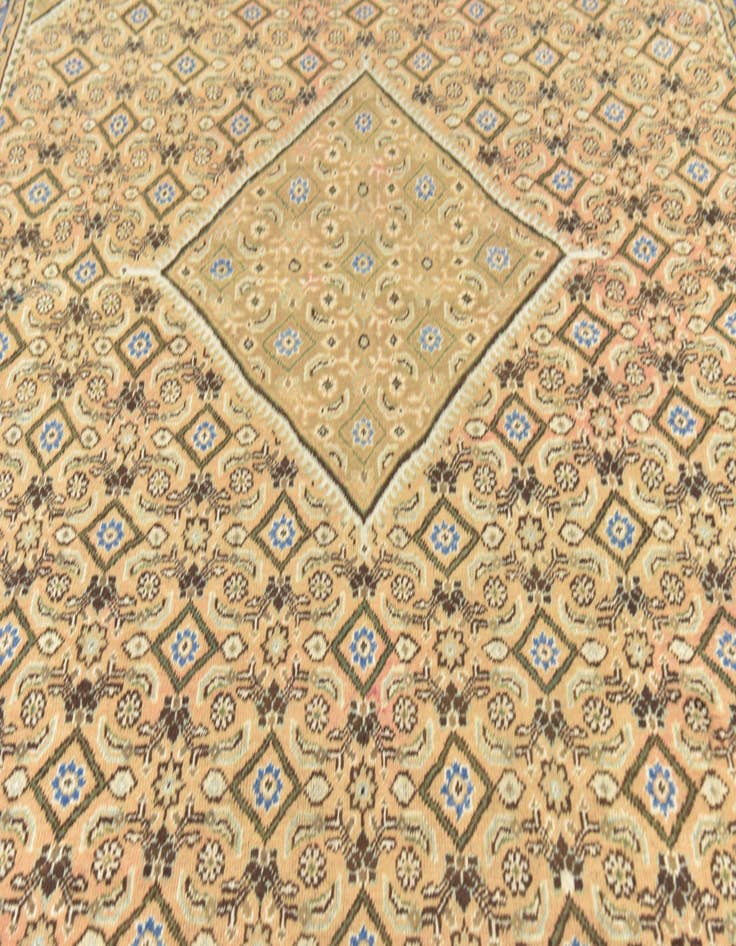 Detail image of 10' x 13' 5 Hand Knotted Farahan Persian Wool Rug