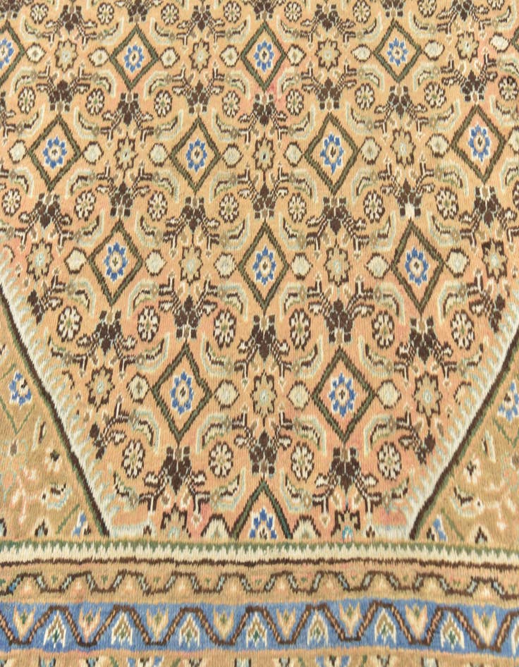 Detail image of 10' x 13' 5 Hand Knotted Farahan Persian Wool Rug