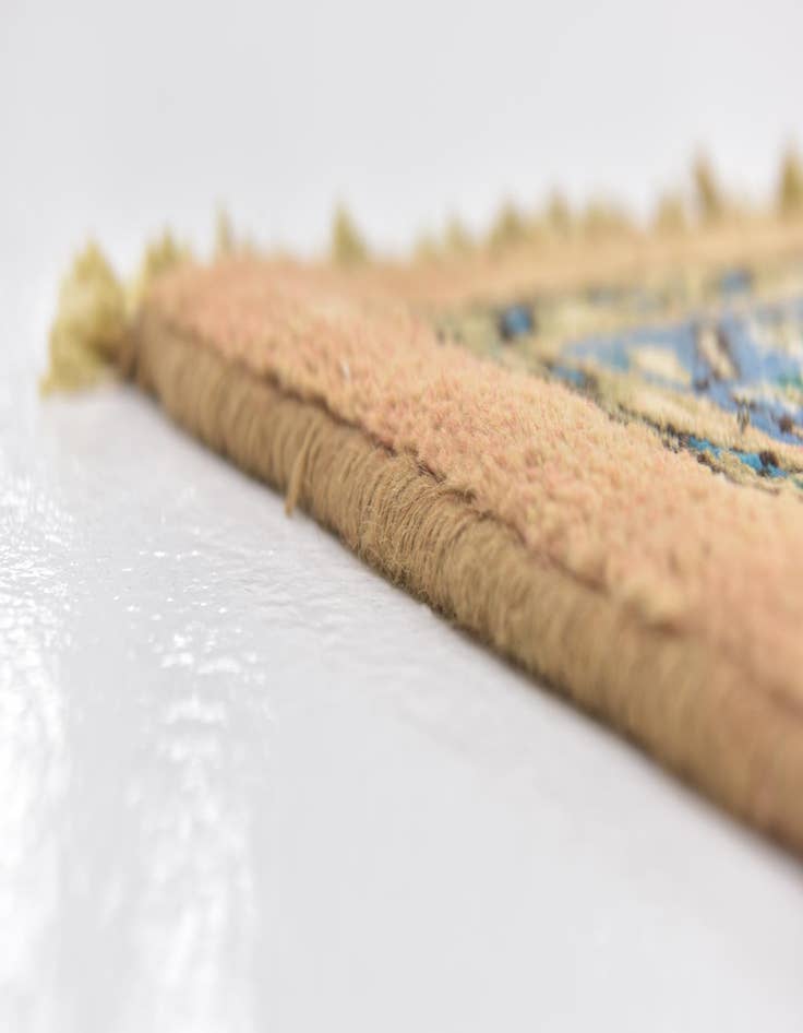 Detail image of 10' x 13' 5 Hand Knotted Farahan Persian Wool Rug