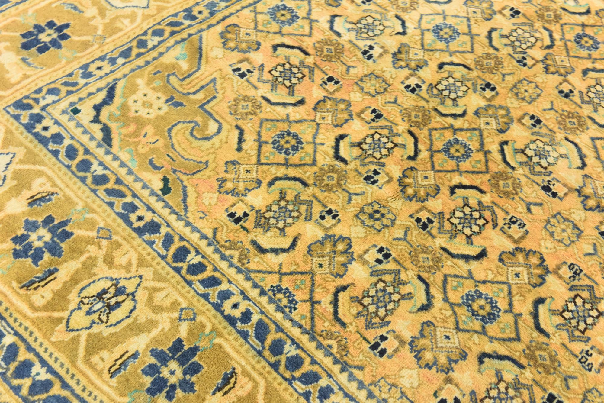 9' 10 x 12' 9 Hand Knotted Farahan Persian Wool Rug