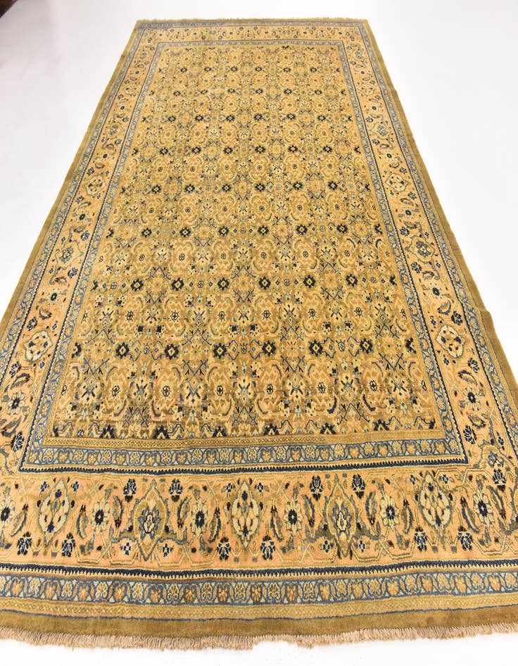 Detail image of 9' 6 x 13' 3  Hand Knotted Farahan Persian Wool Rug