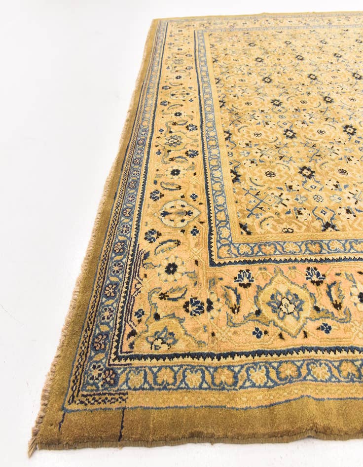 Detail image of 9' 6 x 13' 3  Hand Knotted Farahan Persian Wool Rug