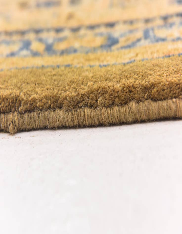 Detail image of 9' 6 x 13' 3  Hand Knotted Farahan Persian Wool Rug