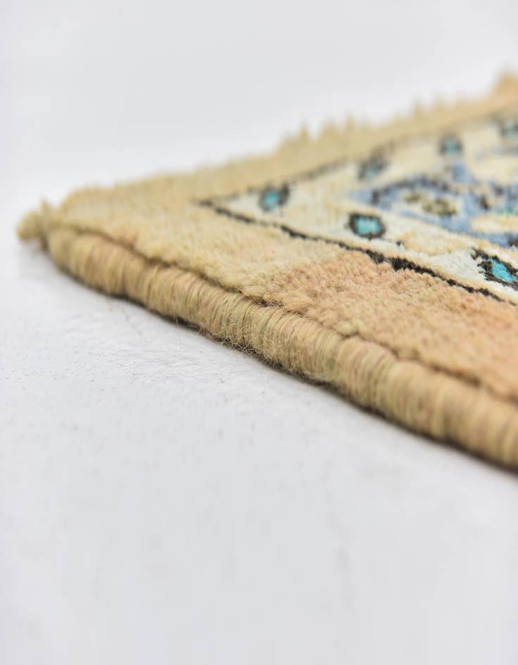 Detail image of 9' 8 x 12' 10  Hand Knotted Farahan Persian Wool Rug