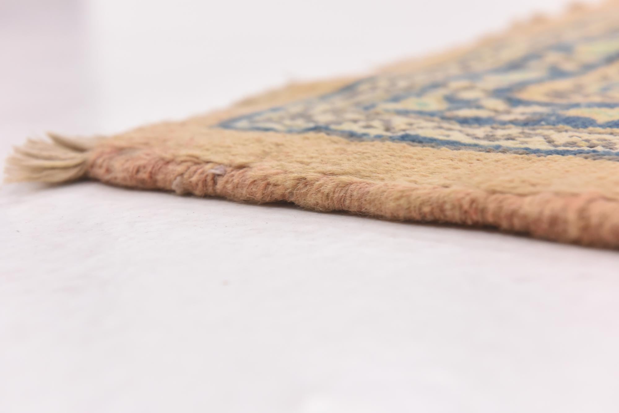 7' 2 x 10' 5 Hand Knotted Farahan Persian Wool Rug