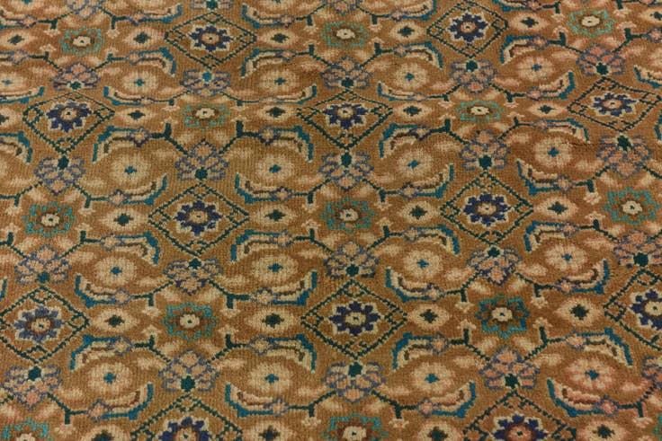 Detail image of 9' 10 x 13' 2 Hand Knotted Farahan Persian Wool Rug