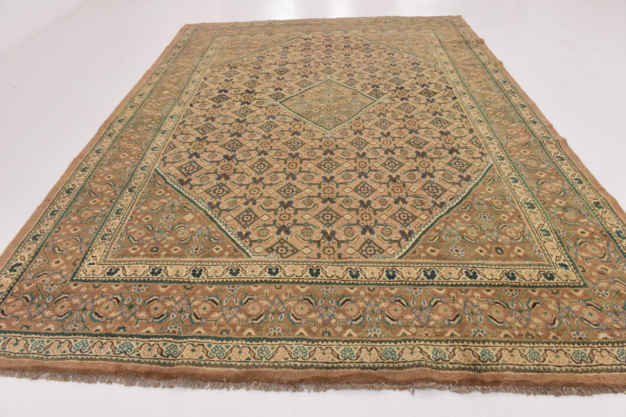9' 7 x 13' 4 Hand Knotted Farahan Persian Wool Rug