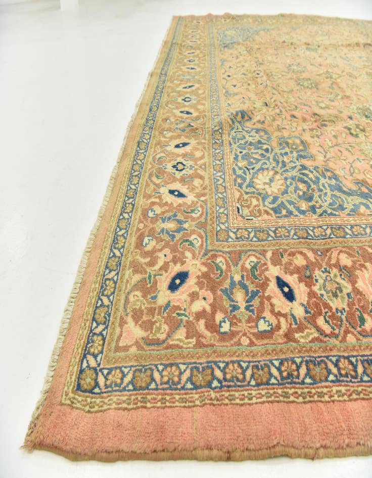 Detail image of 9' 9 x 13'  Hand Knotted Farahan Persian Wool Rug