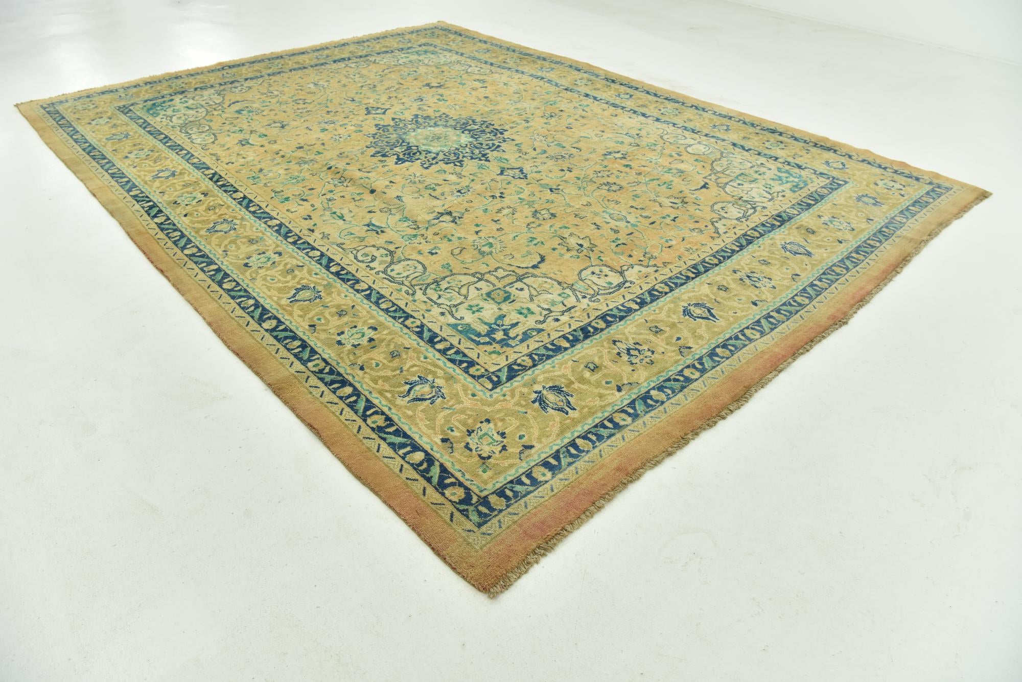 9' 8 x 13' 5 Hand Knotted Farahan Persian Wool Rug