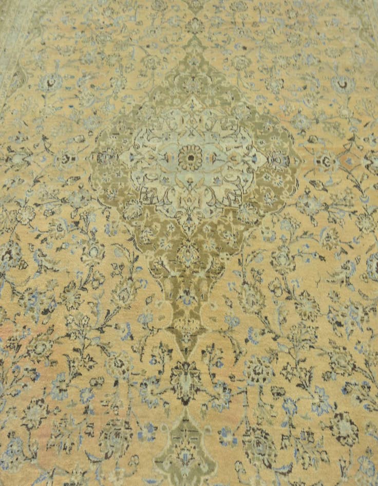 Detail image of 9' 10 x 13' 2 Hand Knotted Kashan Persian Wool Rug