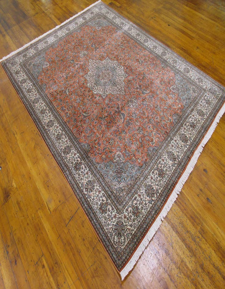 Detail image of 8' 1 x 10' 5 Hand Knotted Kashmir Oriental Rug