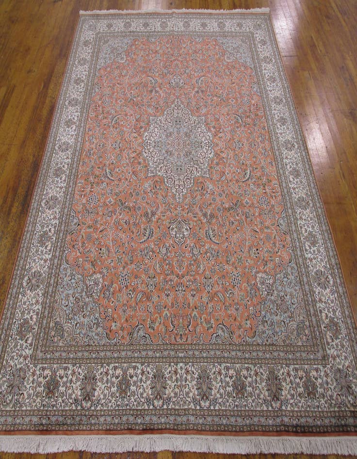 Detail image of 8' 1 x 10' 5 Hand Knotted Kashmir Oriental Rug