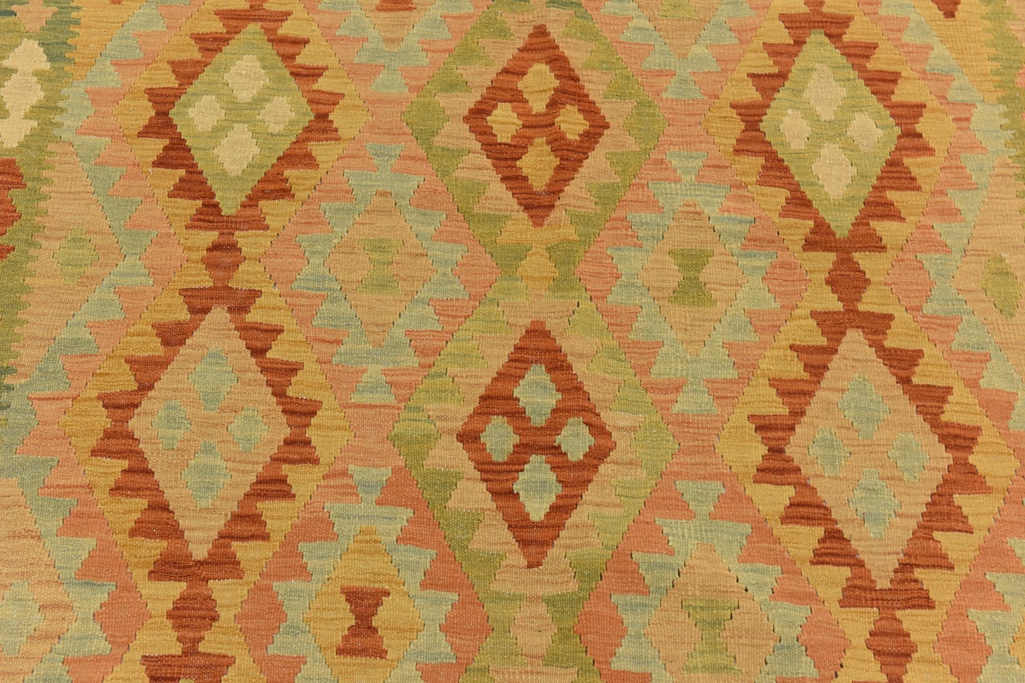 5' x 6' 6 Hand Woven Kilim Waziri Wool Rug