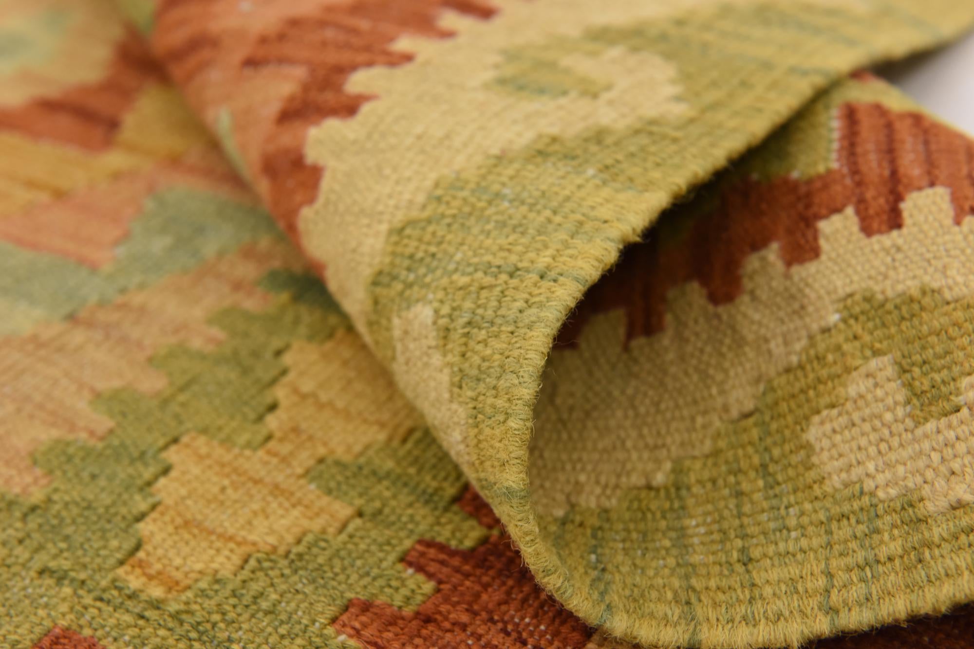 5' x 6' 6 Hand Woven Kilim Waziri Wool Rug