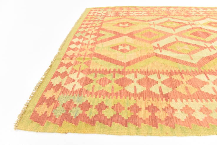Detail image of 4' 7 x 6' 6 Hand Woven Kilim Waziri Wool Rug