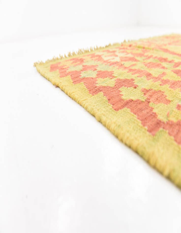 Detail image of 4' 7 x 6' 6  Hand Woven Kilim Waziri Wool Rug