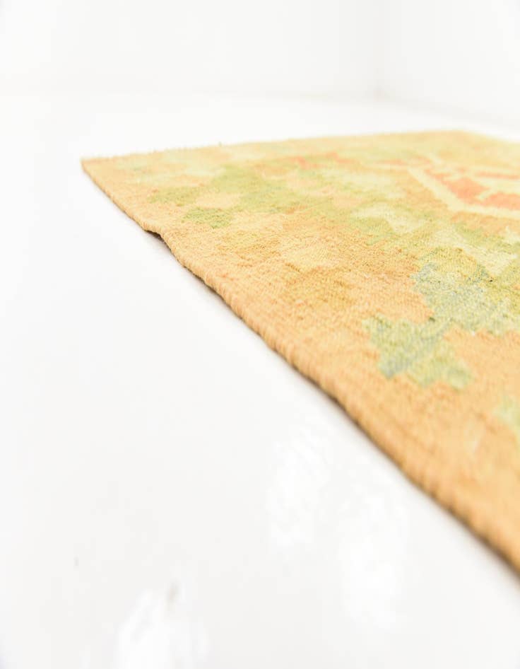 Detail image of 4' 6 x 6' 7 Hand Woven Kilim Waziri Wool Rug