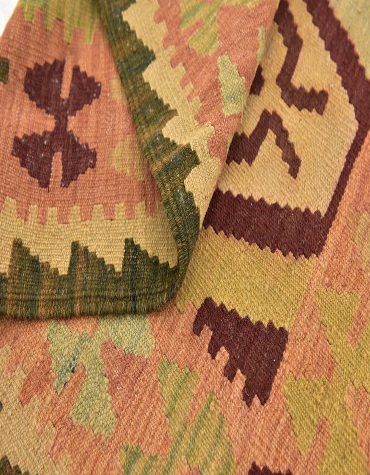 Detail image of 2' 4 x 4' 2 Hand Woven Kilim Waziri Wool Rug