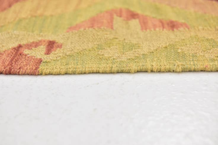 Detail image of 3' 4 x 5' 3 Hand Woven Kilim Waziri Wool Rug