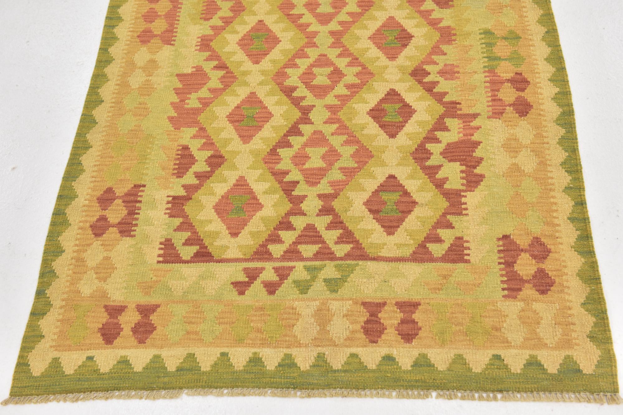 3' 4 x 5' Hand Woven Kilim Waziri Wool Rug