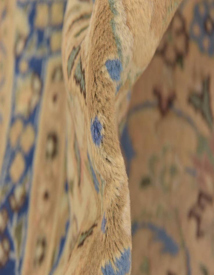 Detail image of 9' 7 x 12' 5 Hand Knotted Mahal Persian Wool Rug