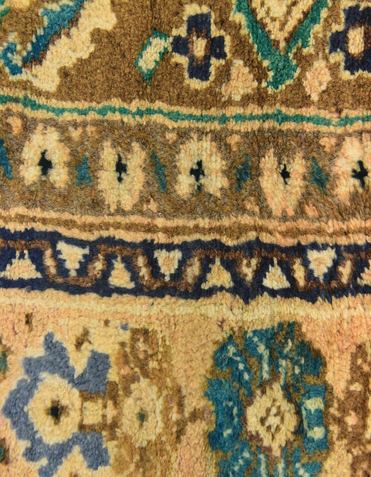 Detail image of 10' x 13' Hand Knotted Mahal Persian Wool Rug