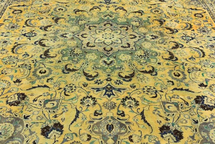 Detail image of 9' 8 x 13' Hand Knotted Mashad Persian Wool Rug