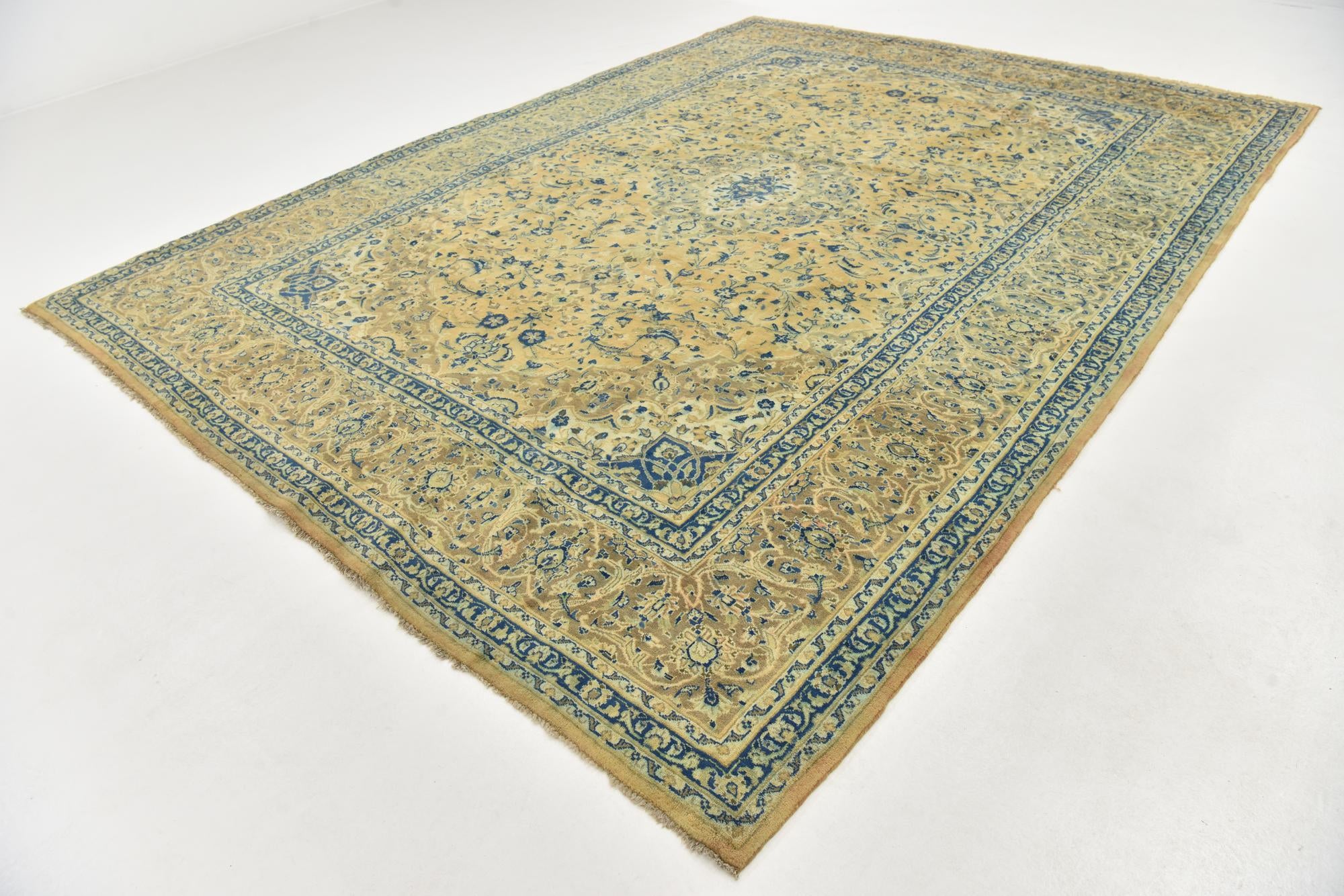 9' 7 x 13' Hand Knotted Mashad Persian Wool Rug