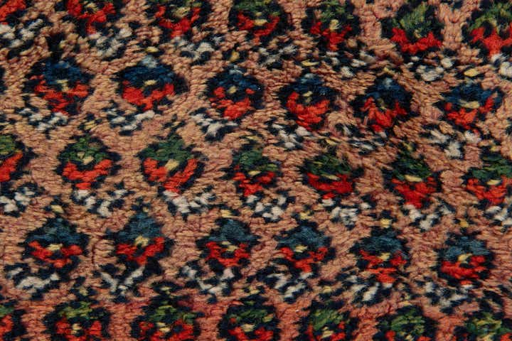 4' 1 x 6' 10 Hand Knotted Mir Wool Rug