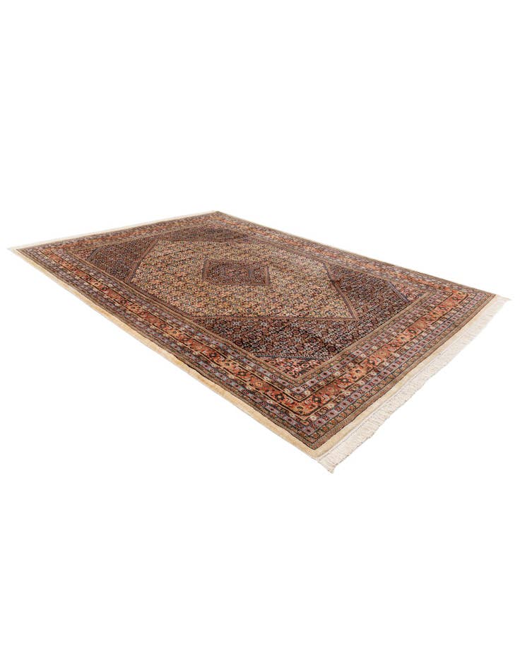 Detail image of 8' 2 x 11' 5 Hand Knotted Mir Wool Rug