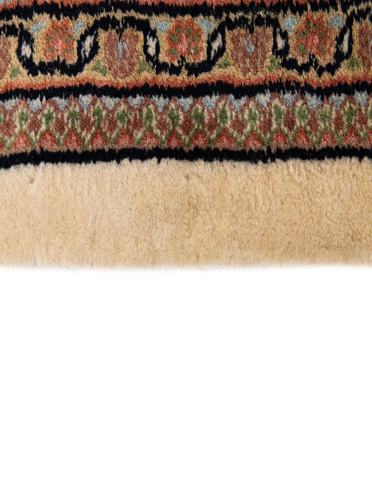 Detail image of 8' 2 x 11' 5  Hand Knotted Mir Wool Rug