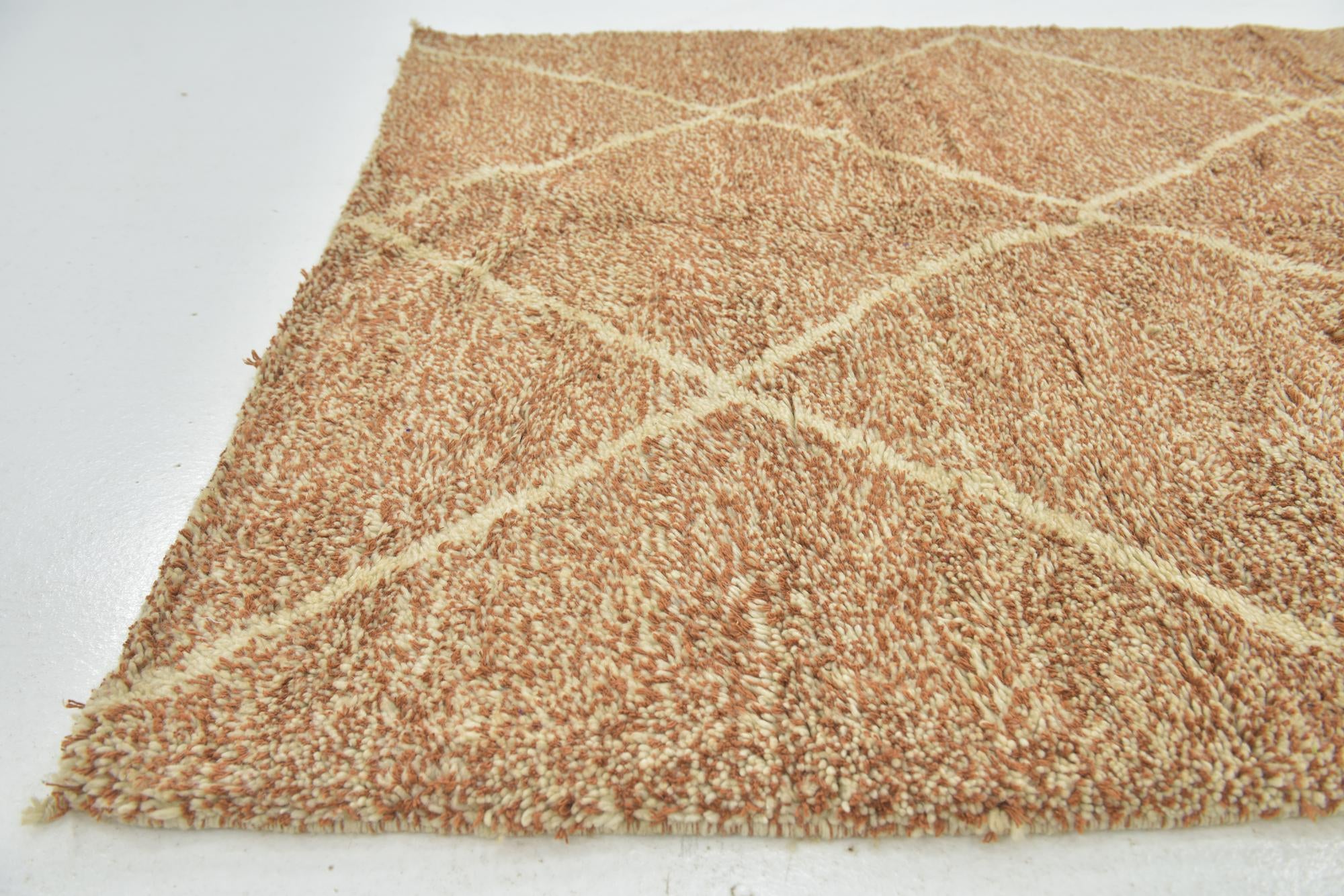 5' x 8' 8 Hand Knotted Moroccan Wool Rug